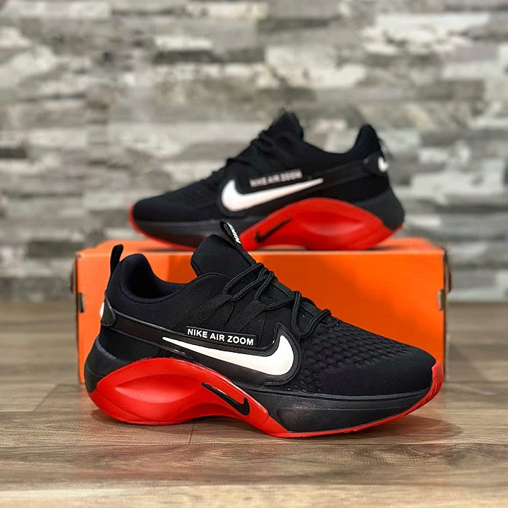 Nike Air Zoom 2024 - La segunda unidad está a mitad de precio.