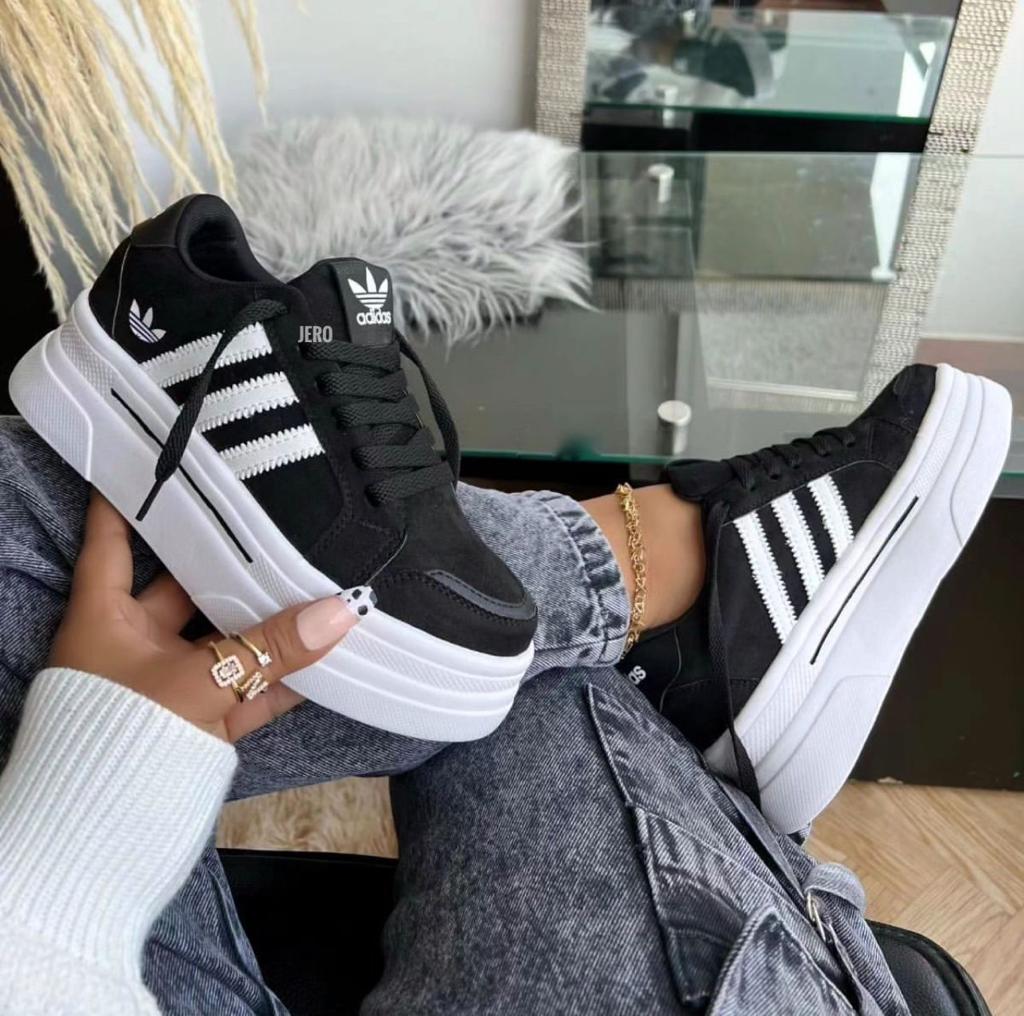 Tenis Casual Adidas